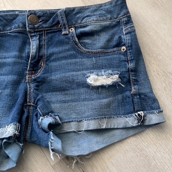 American Eagle Distressed super stretch‎ Shorts Size 8 festive bohemian summer - Picture 3 of 12